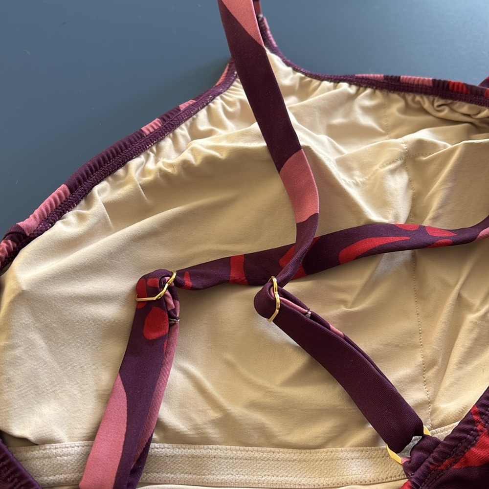 NWT hermoza swimsuit with tie waist - Picture 7 of 9